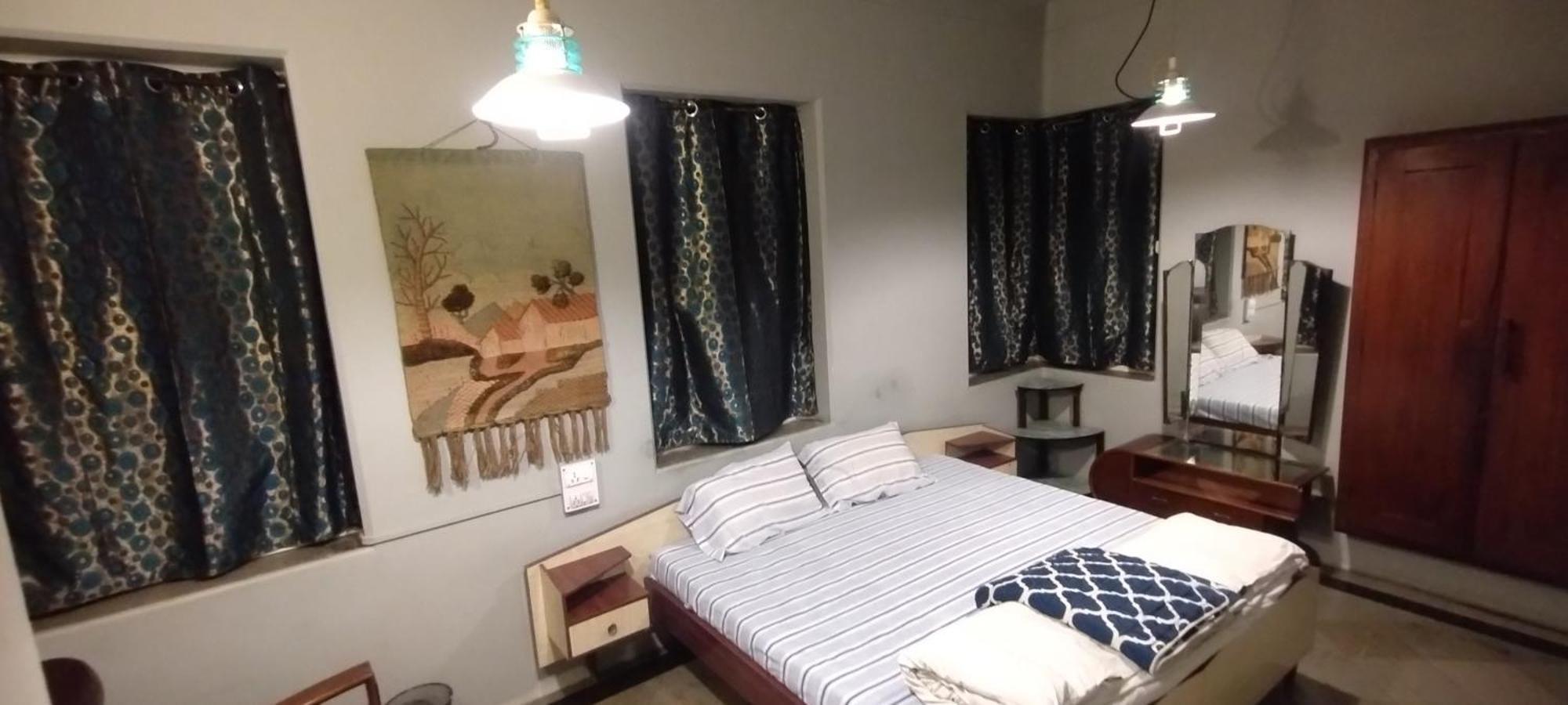 Madhav Bhavan Guest House Pune Zewnętrze zdjęcie