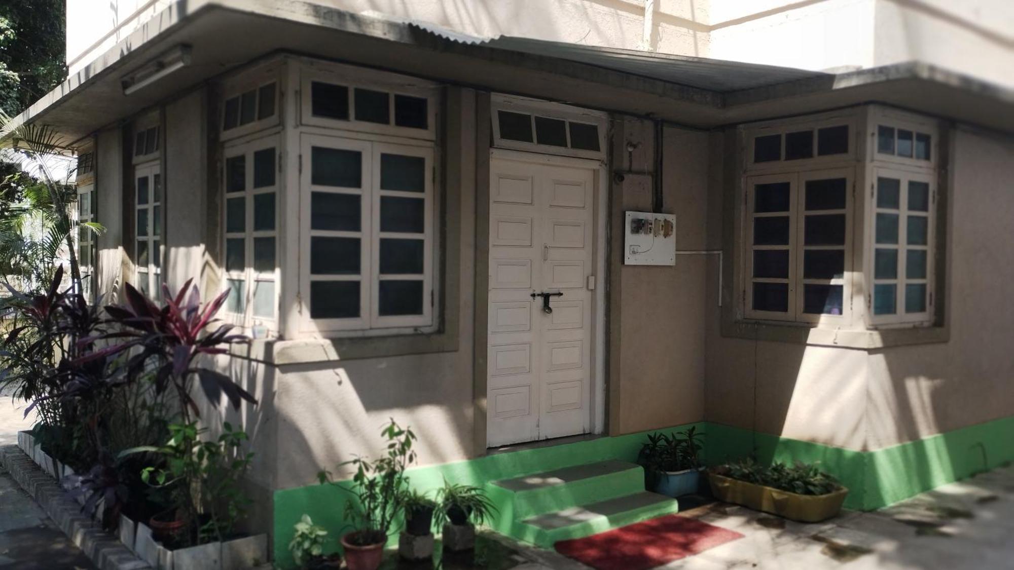 Madhav Bhavan Guest House Pune Zewnętrze zdjęcie