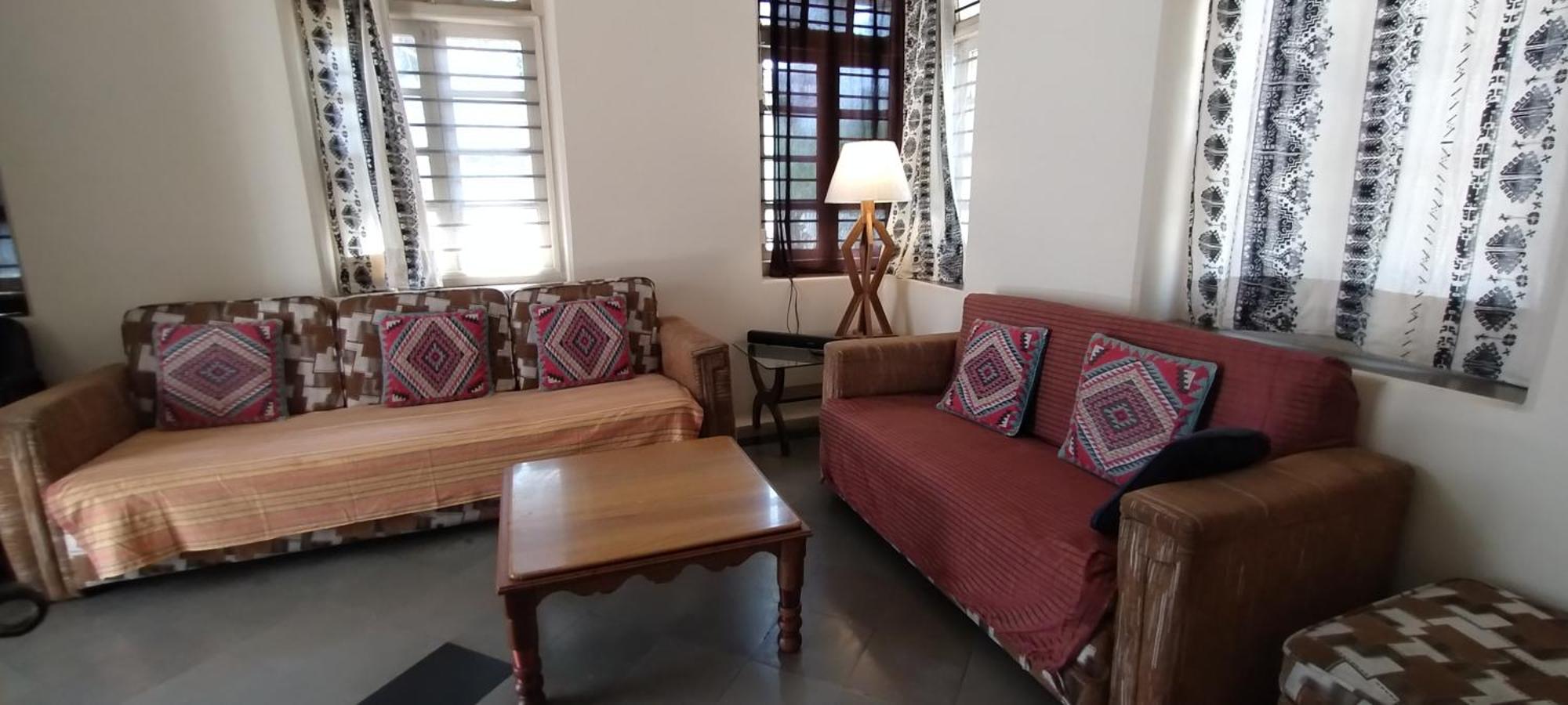 Madhav Bhavan Guest House Pune Zewnętrze zdjęcie